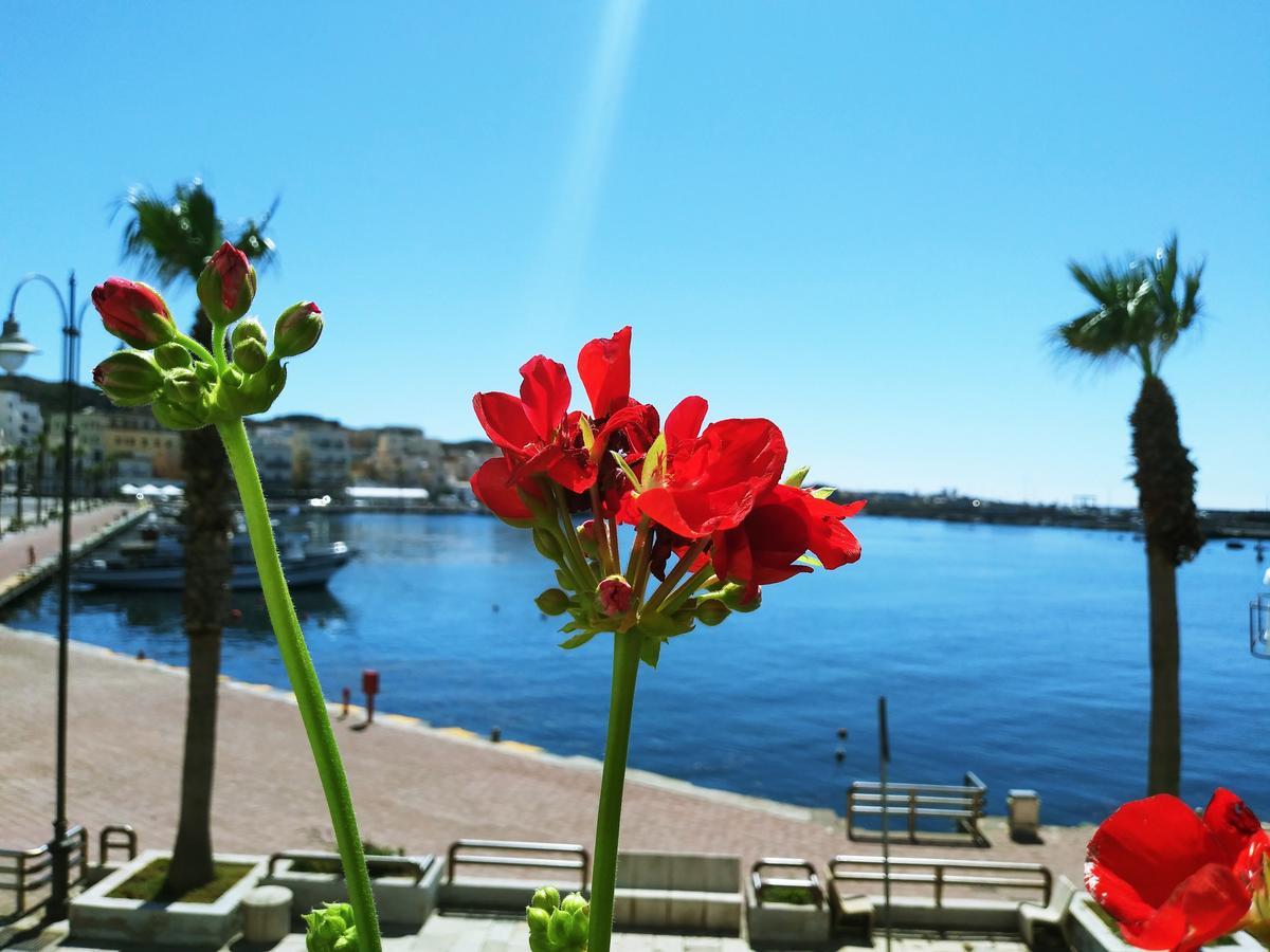 Blue Moon Hotel Pantelleria Dış mekan fotoğraf