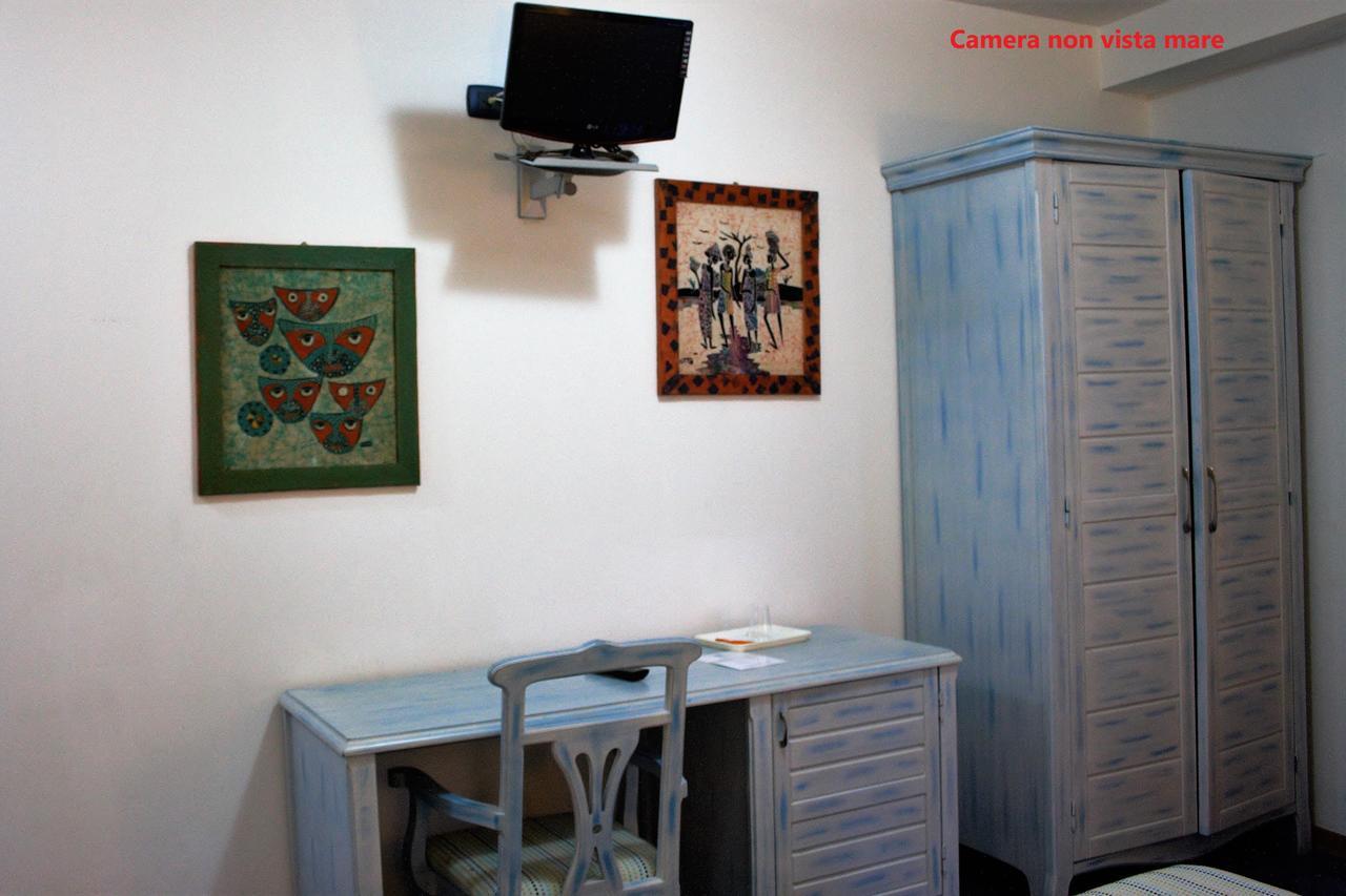 Blue Moon Hotel Pantelleria Dış mekan fotoğraf
