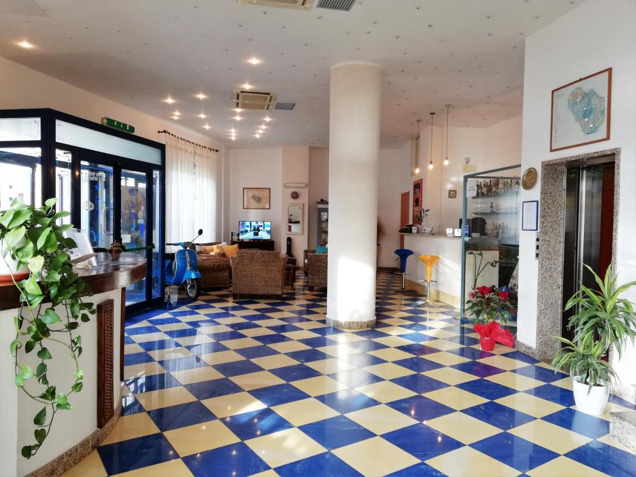 Blue Moon Hotel Pantelleria Dış mekan fotoğraf